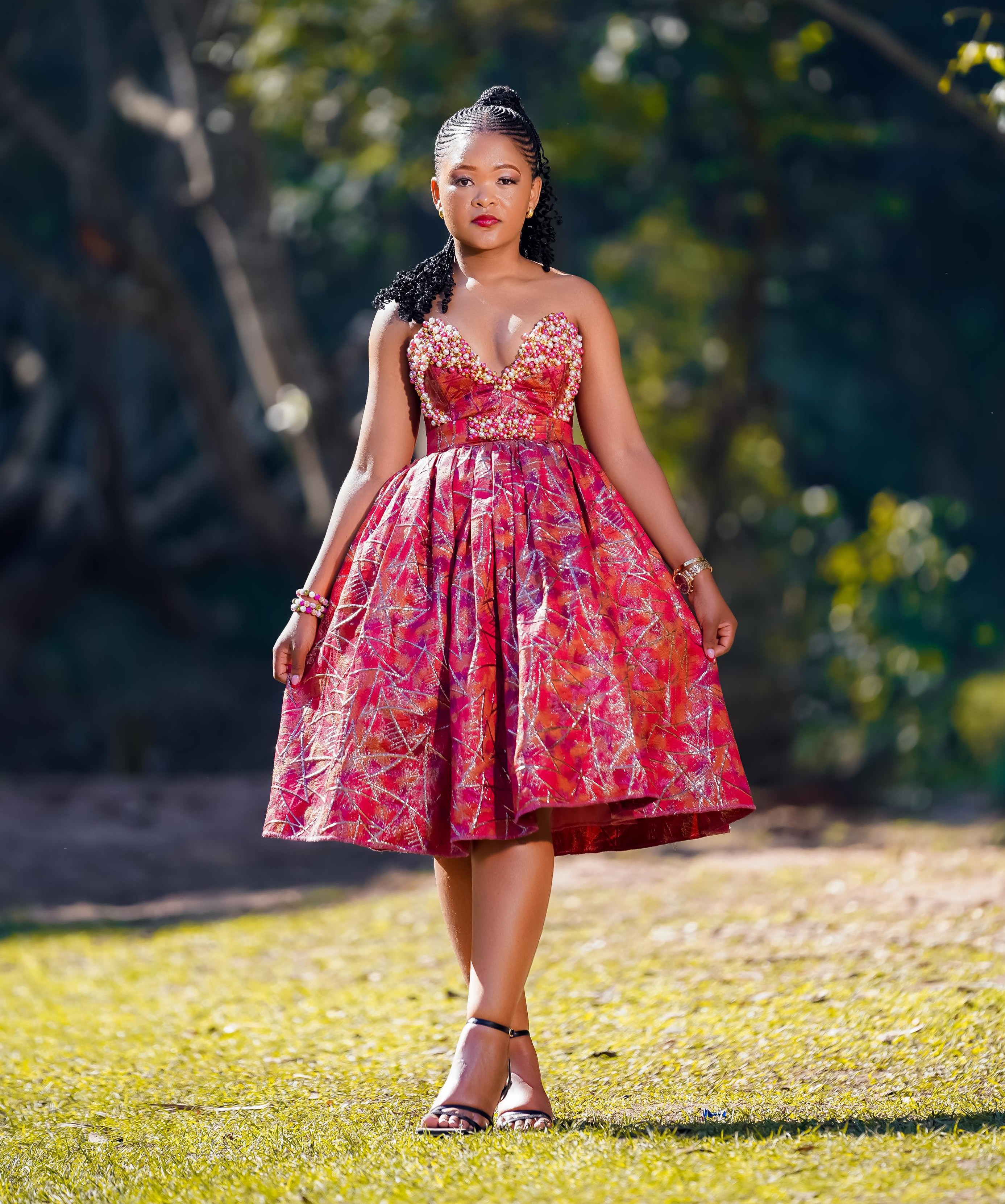 Mmudi the Dress